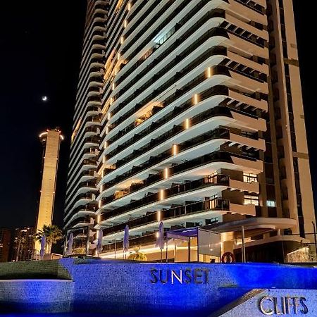 Sunset Cliffs Modern Apartment Benidorm Bagian luar foto