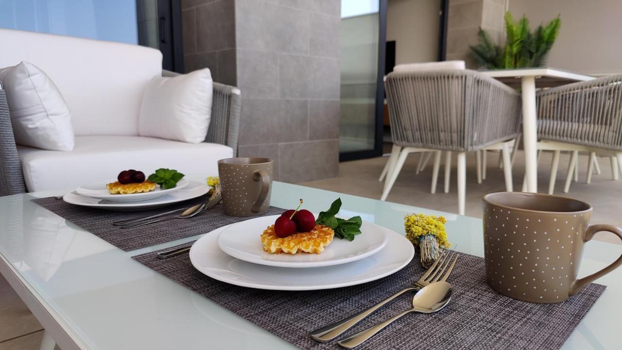 Sunset Cliffs Modern Apartment Benidorm Bagian luar foto