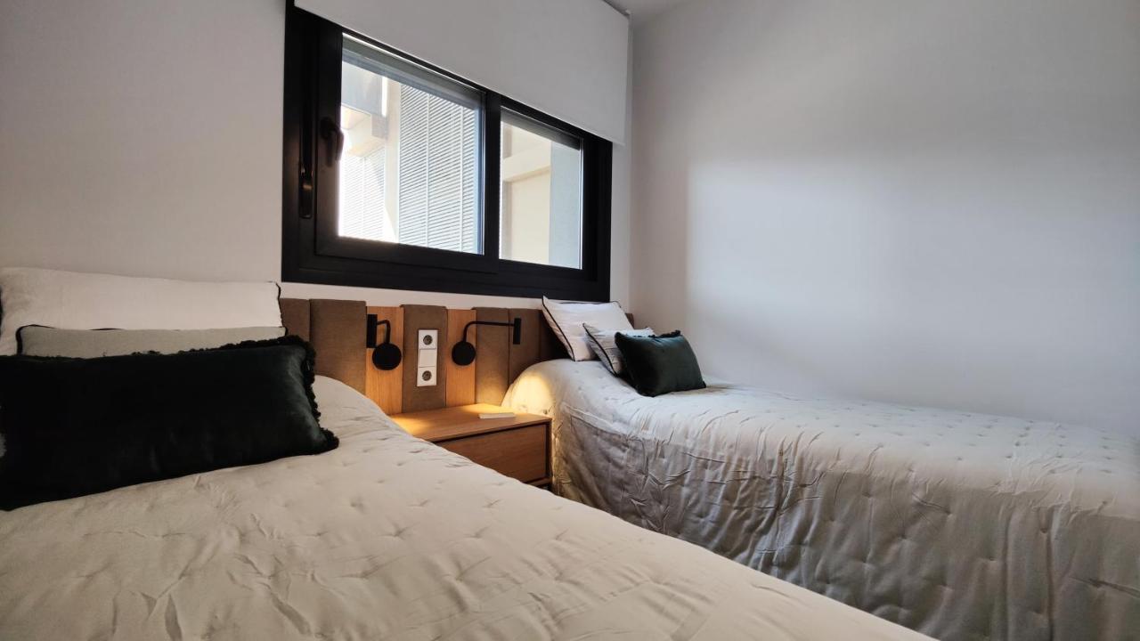 Sunset Cliffs Modern Apartment Benidorm Bagian luar foto