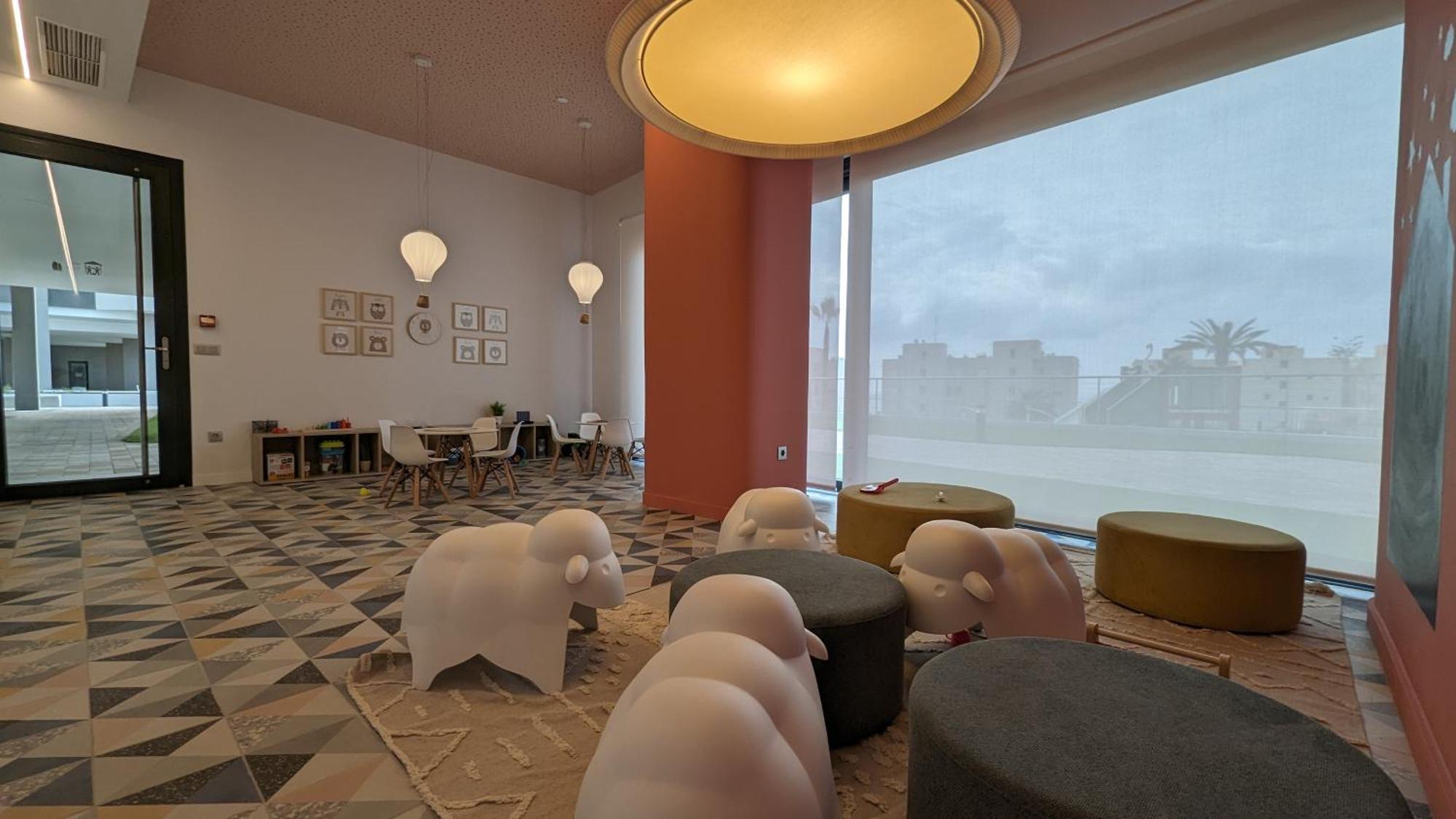 Sunset Cliffs Modern Apartment Benidorm Bagian luar foto