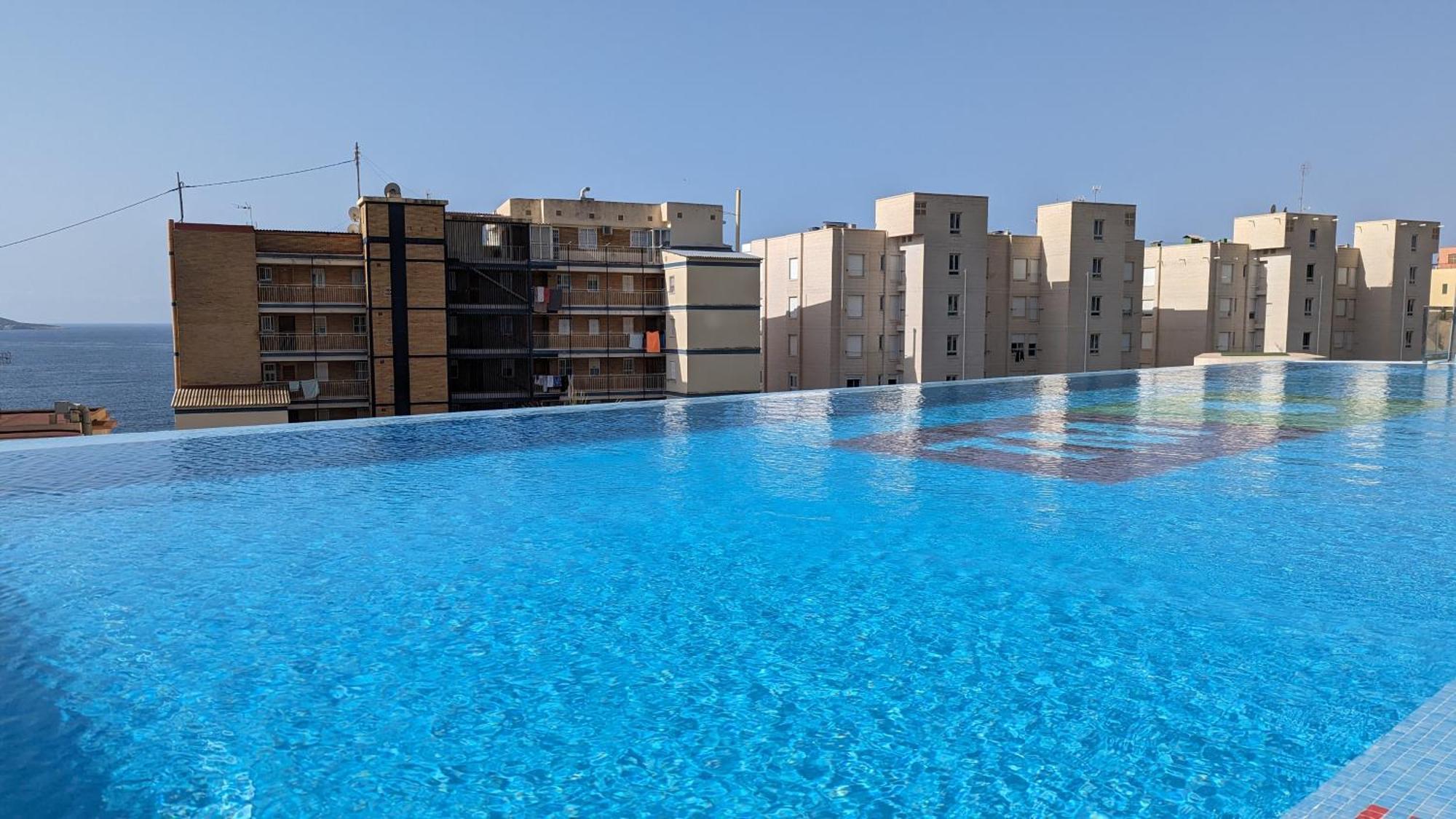 Sunset Cliffs Modern Apartment Benidorm Bagian luar foto