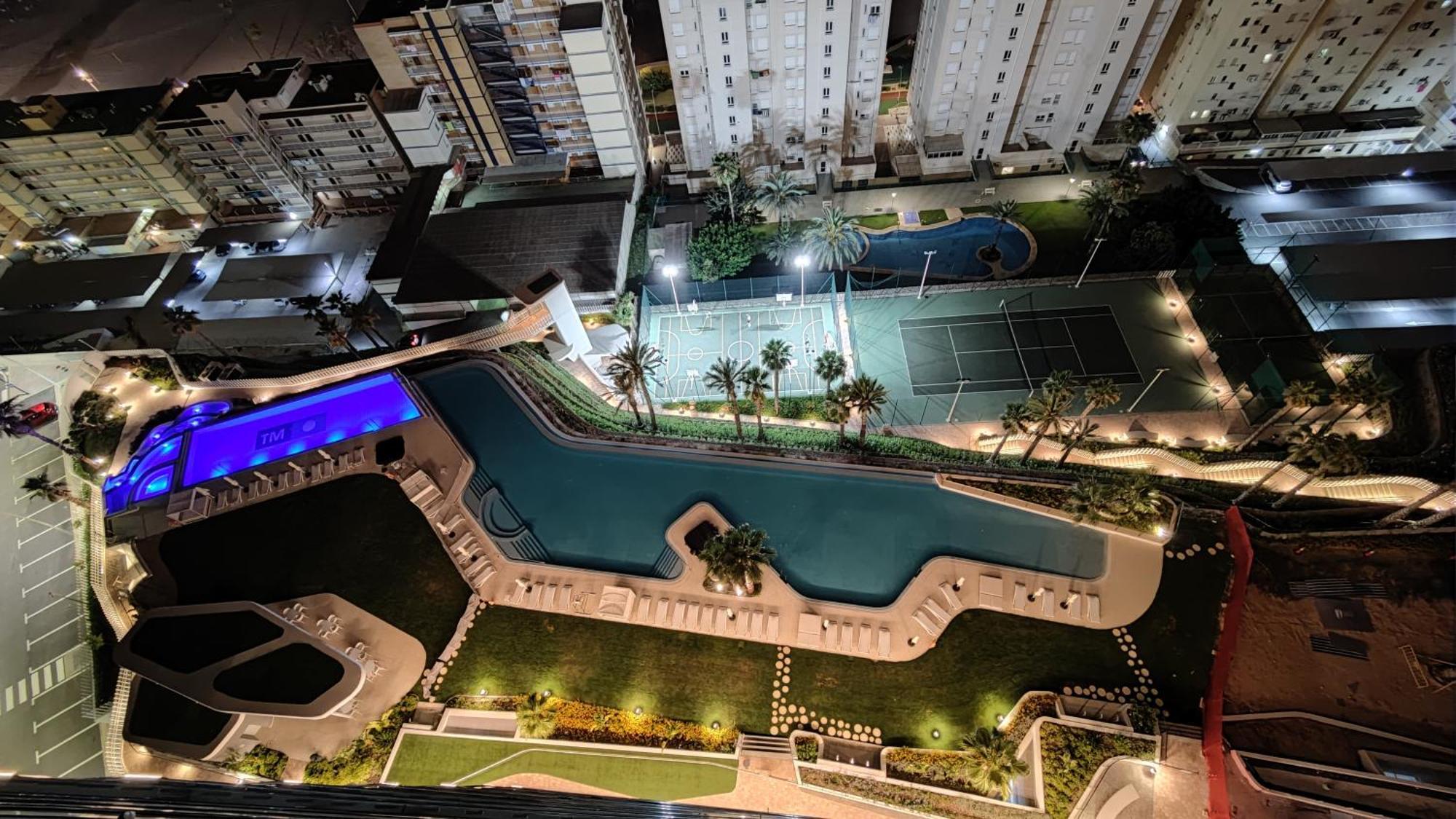 Sunset Cliffs Modern Apartment Benidorm Bagian luar foto